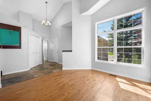 159 Hidden Ranch Circle Nw, Calgary, AB - Indoor Photo Showing Other Room