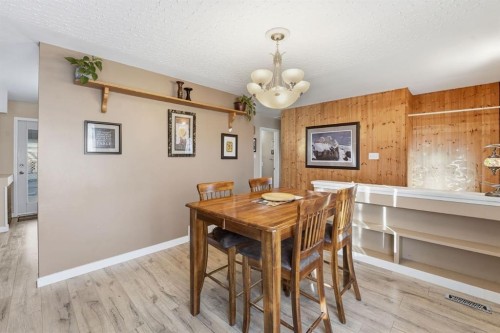 74 Mcrae Street East, Okotoks, AB - Indoor Photo Showing Dining Room