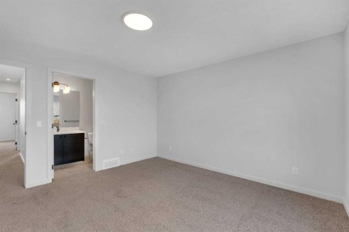 1497 Rangeview Drive Se, Calgary, AB - Indoor Photo Showing Other Room