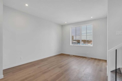 1497 Rangeview Drive Se, Calgary, AB - Indoor Photo Showing Other Room