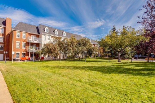 216-2233 34 Avenue Sw, Calgary, AB - Outdoor With Balcony