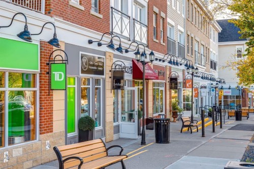 216-2233 34 Avenue Sw, Calgary, AB - 