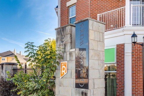 216-2233 34 Avenue Sw, Calgary, AB - Outdoor With Exterior