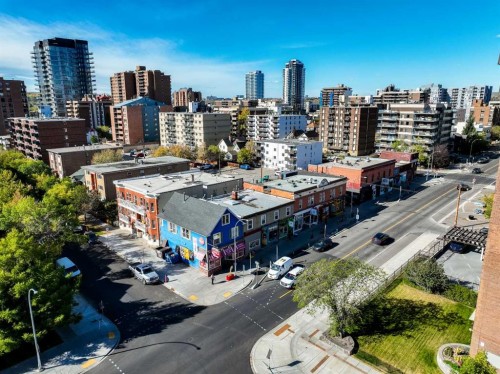 1216 15 Avenue Sw, Calgary, AB - Outdoor With View