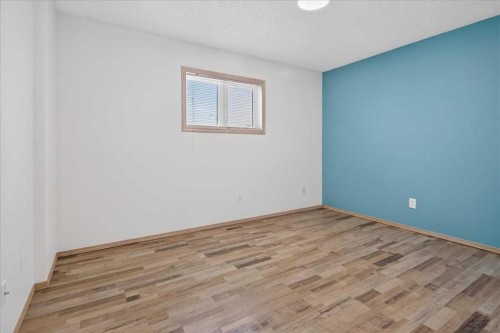 314 Nelson Road, Carseland, AB - Indoor Photo Showing Other Room