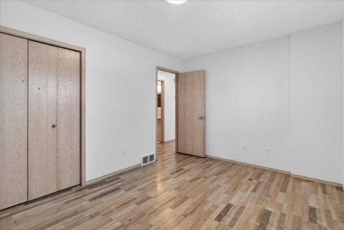 314 Nelson Road, Carseland, AB - Indoor Photo Showing Other Room