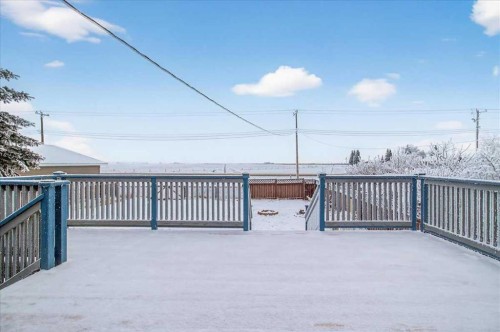 314 Nelson Road, Carseland, AB - Outdoor With Deck Patio Veranda