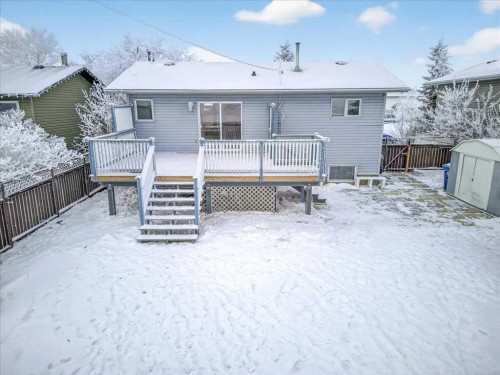 314 Nelson Road, Carseland, AB - Outdoor With Deck Patio Veranda