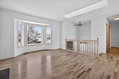 314 Nelson Road, Carseland, AB - Indoor Photo Showing Other Room