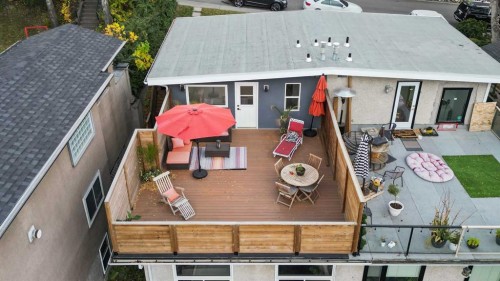 2126 18A Street Sw, Calgary, AB - Outdoor