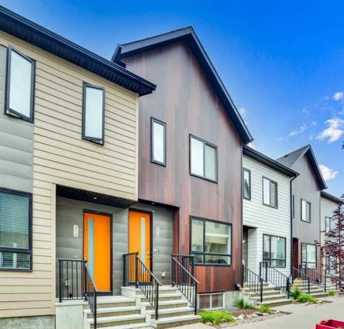 318 Redstone Crescent Ne, Calgary, AB - Outdoor