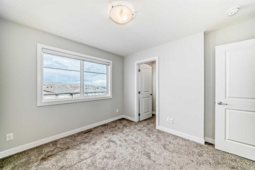 710 Sage Hill Grove Nw, Calgary, AB - Indoor Photo Showing Other Room