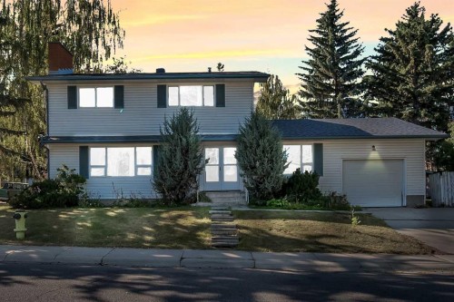11027 Bradbury Drive Sw, Calgary, AB - Outdoor