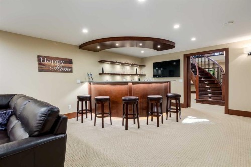 1661 St Andrews Place Nw, Calgary, AB - Indoor