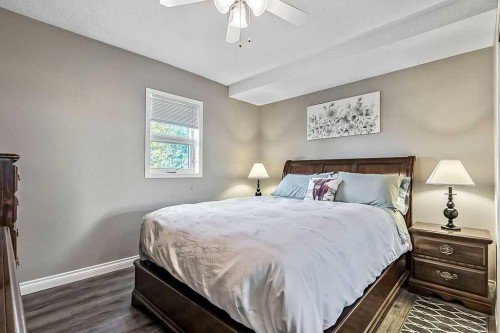 251045 Hwy 534, Rural Vulcan County, AB - Indoor Photo Showing Bedroom
