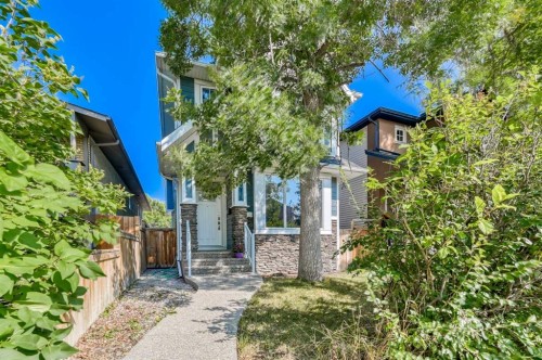 7418 36 Avenue Nw, Calgary, AB - Outdoor