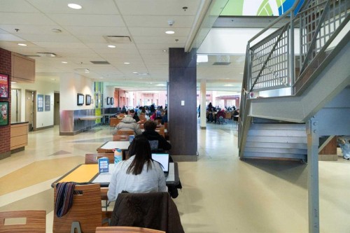 #Z-118-4825 Mount Royal Gate Sw, Calgary, AB 