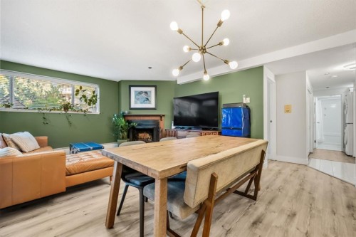 7-821 3 Avenue Sw, Calgary, AB - Indoor With Fireplace