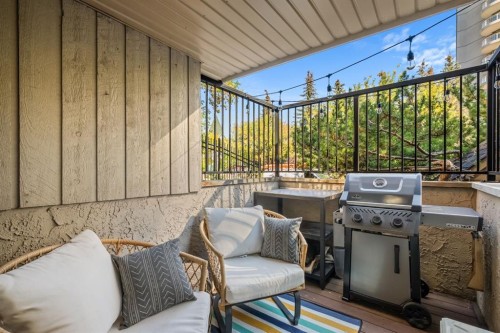7-821 3 Avenue Sw, Calgary, AB - Outdoor With Deck Patio Veranda With Exterior