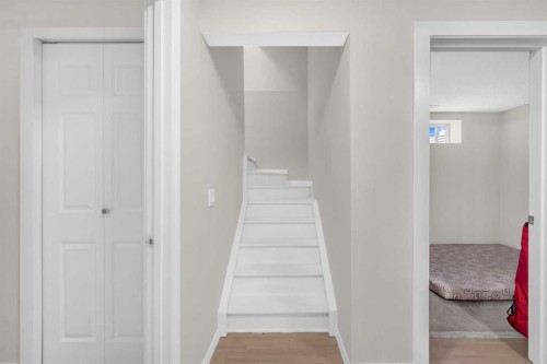 4 Saddlecreek Terrace Ne, Calgary, AB - Indoor Photo Showing Other Room