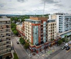 707-1110 3 Avenue NW Calgary, AB T2N 4J3