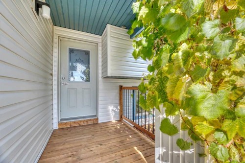 102 Parklane Drive, Strathmore, AB - Outdoor With Exterior