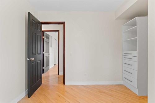 436 Attica Drive Se, Calgary, AB - Indoor Photo Showing Other Room