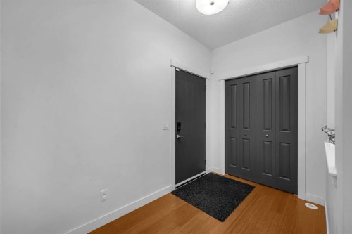 233 Cranarch Common Se, Calgary, AB - Indoor Photo Showing Other Room