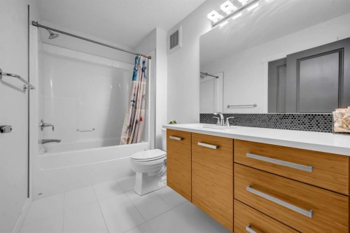 233 Cranarch Common Se, Calgary, AB - Indoor