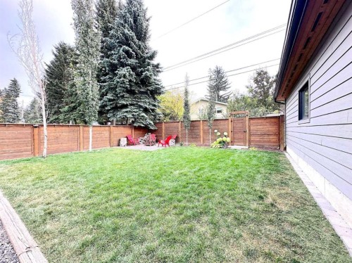 139 Wildwood Drive Sw, Calgary, AB - Outdoor