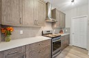 178 Buckskin Way, Cochrane, AB  - Indoor Photo Showing Kitchen 
