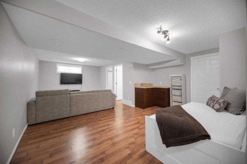 154 Bridlewood Court Sw, Calgary, AB - Indoor