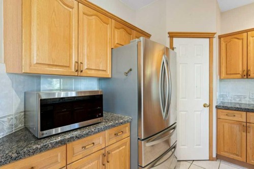 10 Grande Point Estates, Strathmore, AB - Indoor Photo Showing Kitchen