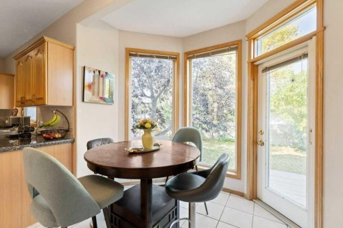 10 Grande Point Estates, Strathmore, AB - Indoor Photo Showing Dining Room