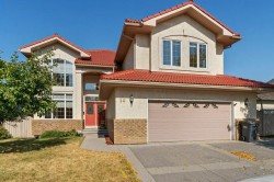 10 Grande Point Estates  Strathmore, AB T1P 1L3