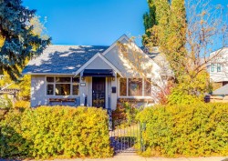 320 10 Avenue NE Calgary, AB T2E 0X2