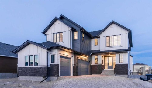 86 Cimarron Estates Drive  Okotoks, AB T1S 0R1