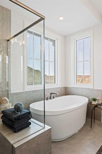 86 Cimarron Estates Drive, Okotoks, AB - Indoor Photo Showing Bathroom