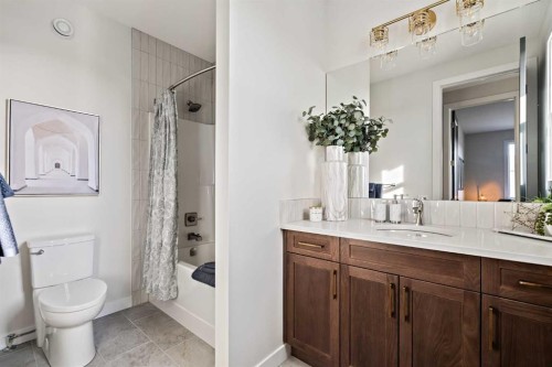 86 Cimarron Estates Drive, Okotoks, AB - Indoor Photo Showing Bathroom