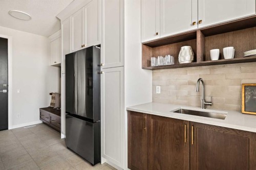 86 Cimarron Estates Drive, Okotoks, AB - Indoor Photo Showing Kitchen