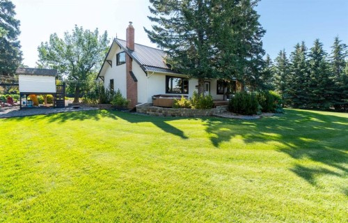 10 & 20-30061 Range Road 23, Rural Mountain View County, AB - Outdoor