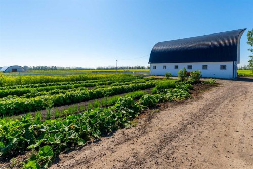 10 & 20-30061 Range Road 23, Rural Mountain View County, AB - Outdoor