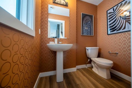 903-60 Howse Lane Ne, Calgary, AB - Indoor Photo Showing Bathroom