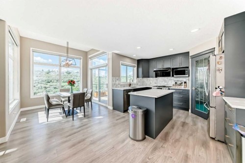 55 Edgeridge Circle Nw, Calgary, AB - Indoor Photo Showing Other Room