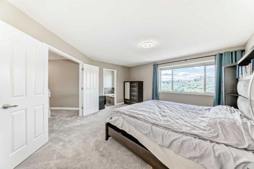 55 Edgeridge Circle Nw, Calgary, AB - Indoor Photo Showing Bedroom
