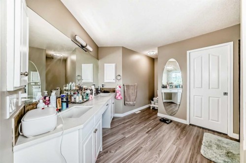 55 Edgeridge Circle Nw, Calgary, AB - Indoor