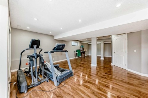 55 Edgeridge Circle Nw, Calgary, AB - Indoor Photo Showing Gym Room