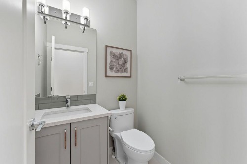 240 Nolanhurst Crescent Nw, Calgary, AB - Indoor Photo Showing Bathroom