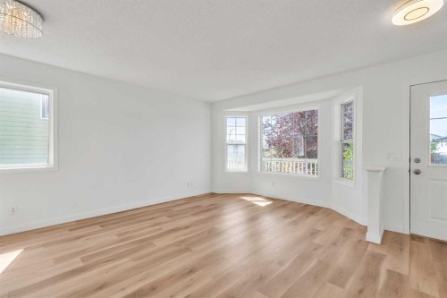 1149 Martindale Boulevard Ne, Calgary, AB - Indoor Photo Showing Other Room