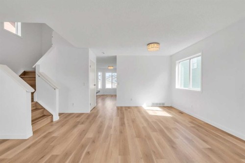 1149 Martindale Boulevard Ne, Calgary, AB - Indoor Photo Showing Other Room